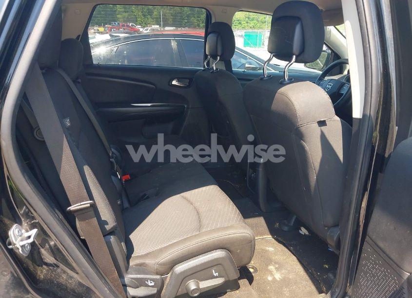 Photo 8 of 2018 Dodge Journey SE (VIN 3C4PDCABXJT242898)