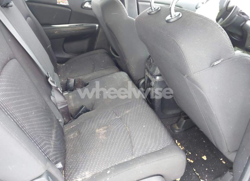 Photo 8 of 2018 Dodge Journey SE (VIN 3C4PDCABXJT421393)