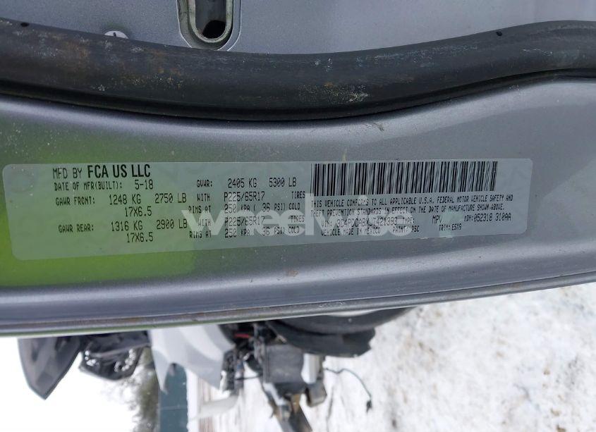 Photo 9 of 2018 Dodge Journey SE (VIN 3C4PDCABXJT421393)