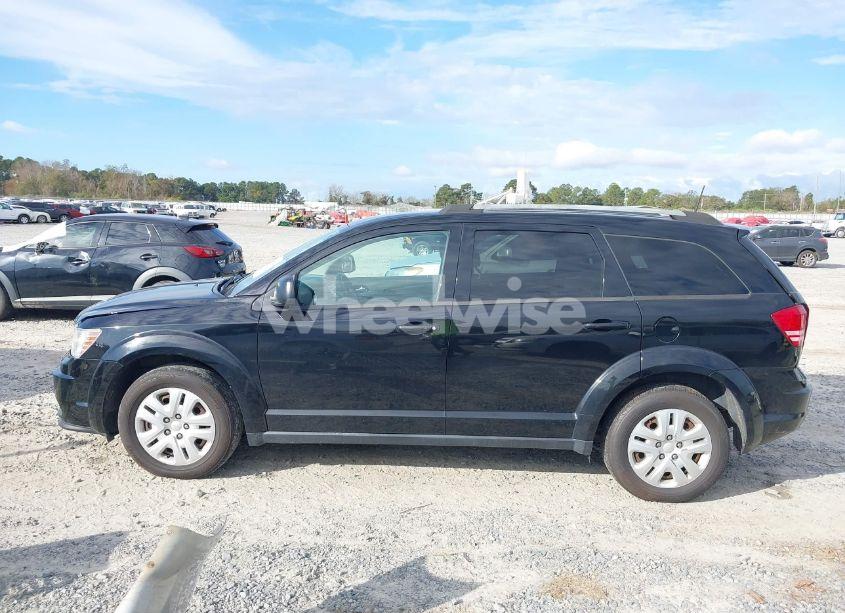 Photo 14 of 2018 Dodge Journey SE (VIN 3C4PDCABXJT445662)