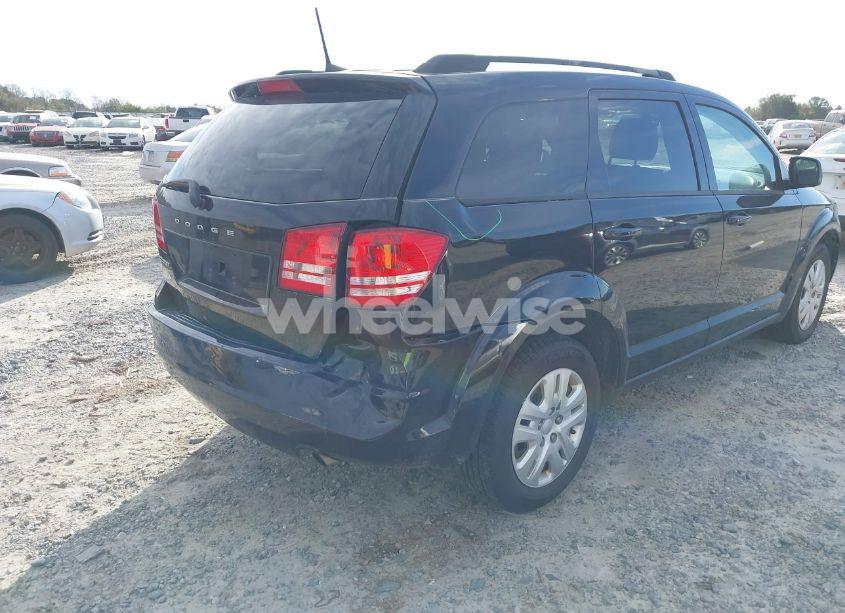 Photo 6 of 2018 Dodge Journey SE (VIN 3C4PDCABXJT445662)
