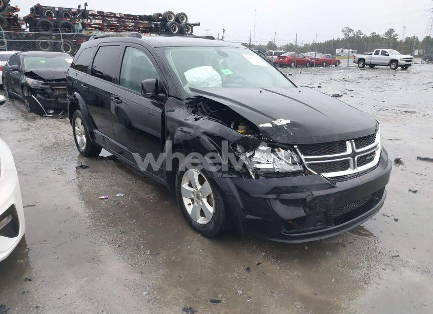2018 Dodge Journey SE (VIN 3C4PDCABXJT449095) main photo