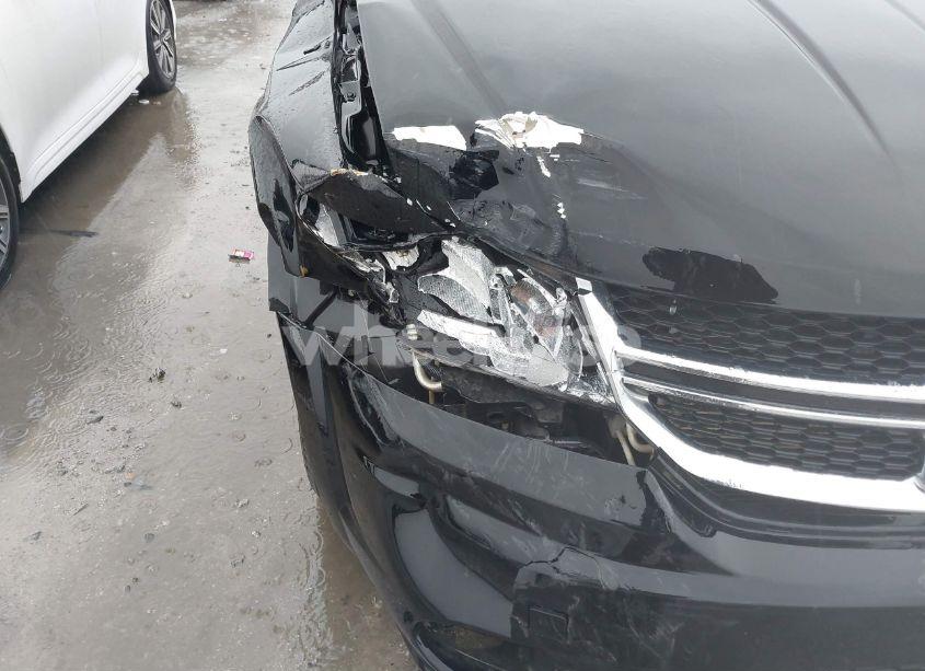 Photo 6 of 2018 Dodge Journey SE (VIN 3C4PDCABXJT449095)