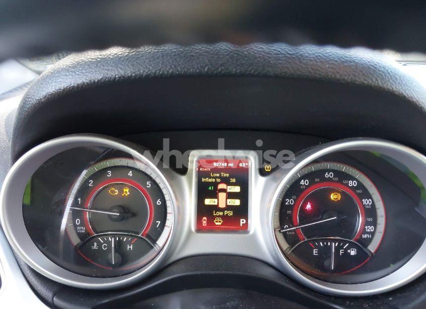 Photo 15 of 2018 Dodge Journey SE (VIN 3C4PDCABXJT498717)