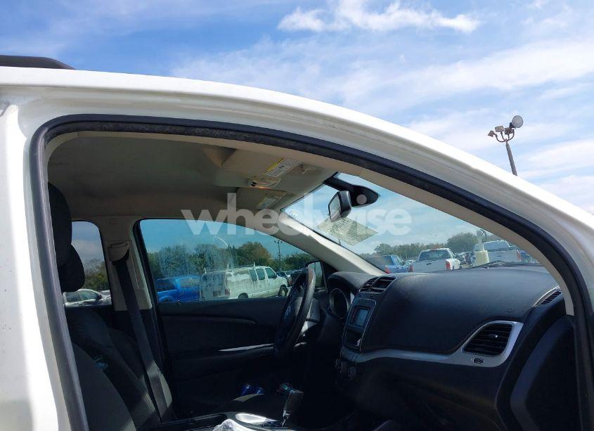 Photo 5 of 2019 Dodge Journey SE VALUE PACKAGE (VIN 3C4PDCABXKT864662)