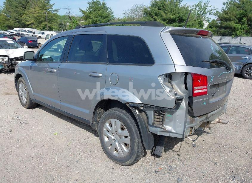 Photo 3 of 2020 Dodge Journey SE VALUE (VIN 3C4PDCABXLT180342)