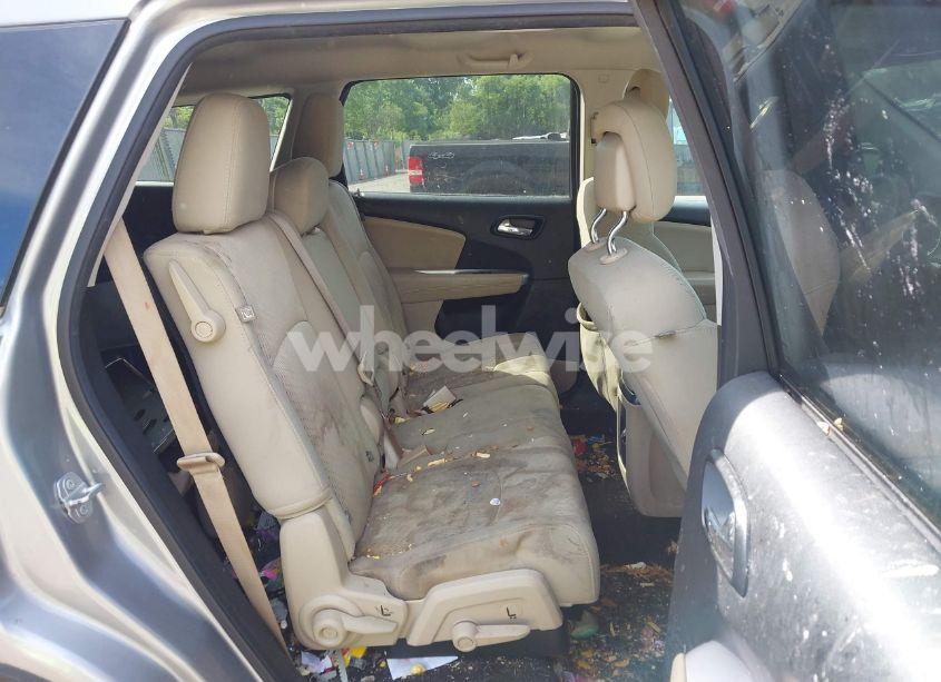 Photo 8 of 2020 Dodge Journey SE VALUE (VIN 3C4PDCABXLT180342)