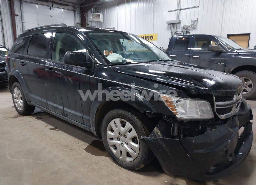 2020 Dodge Journey SE VALUE (VIN 3C4PDCABXLT250714) main photo