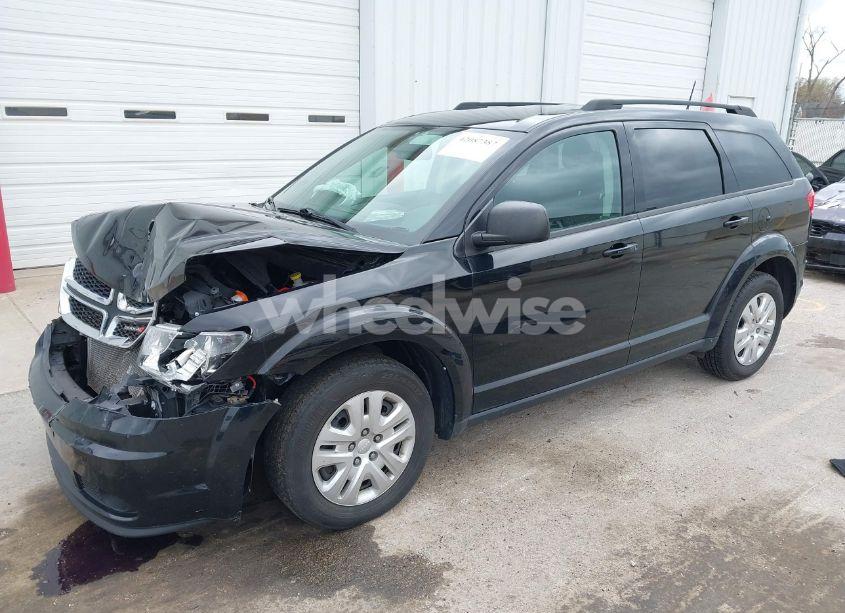 Photo 2 of 2020 Dodge Journey SE VALUE (VIN 3C4PDCABXLT274611)