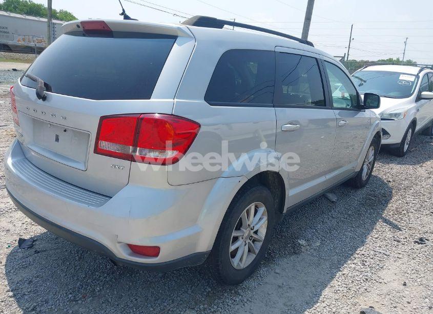 Photo 4 of 2014 Dodge Journey SXT (VIN 3C4PDCBB0ET133029)