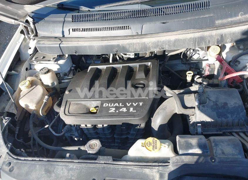 Photo 10 of 2014 Dodge Journey SXT (VIN 3C4PDCBB0ET164460)