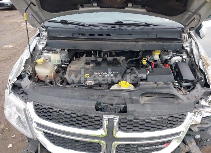 Photo 10 of 2014 Dodge Journey SXT (VIN 3C4PDCBB0ET166032)