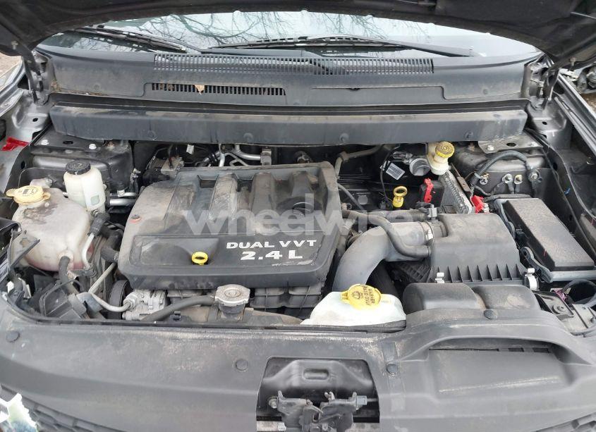 Photo 10 of 2014 Dodge Journey SXT (VIN 3C4PDCBB0ET186412)