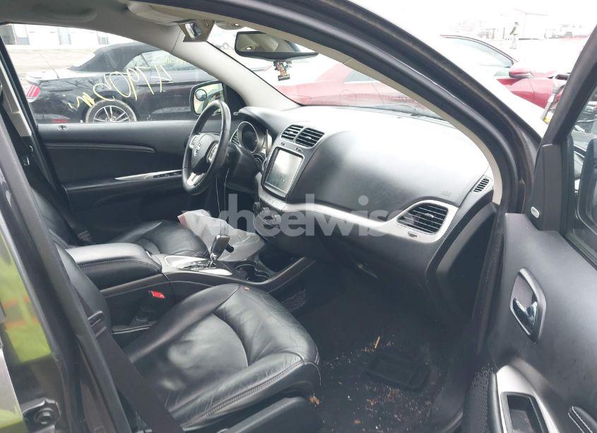 Photo 5 of 2014 Dodge Journey SXT (VIN 3C4PDCBB0ET186412)