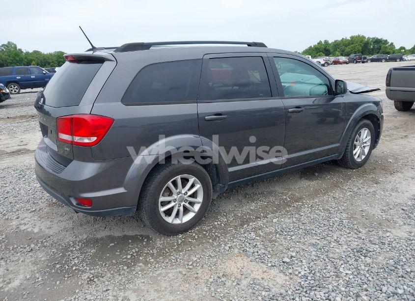 Photo 4 of 2014 Dodge Journey SXT (VIN 3C4PDCBB0ET252487)