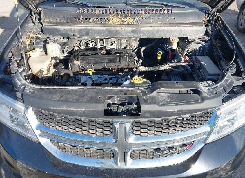 Photo 10 of 2015 Dodge Journey SXT (VIN 3C4PDCBB0FT611158)