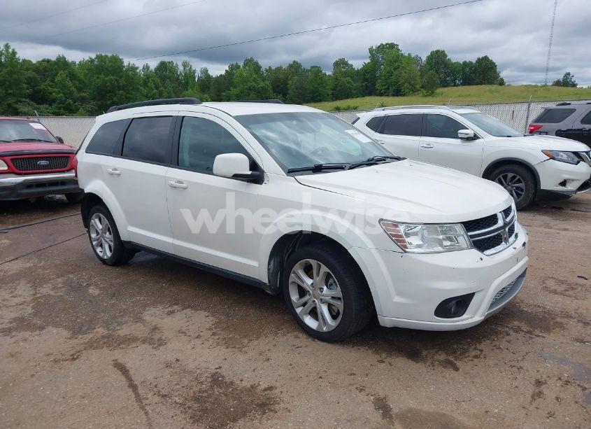 2015 Dodge Journey SXT (VIN 3C4PDCBB0FT618532) main photo