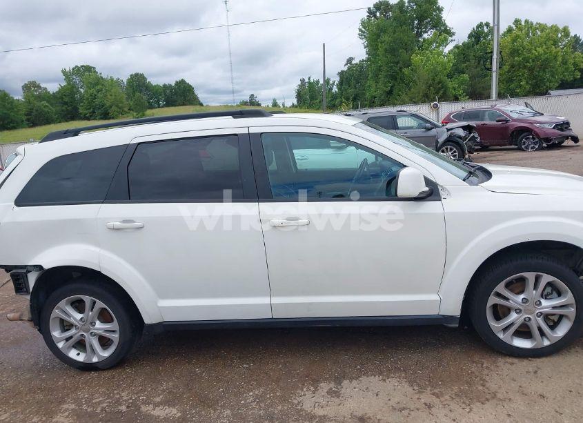 Photo 13 of 2015 Dodge Journey SXT (VIN 3C4PDCBB0FT618532)