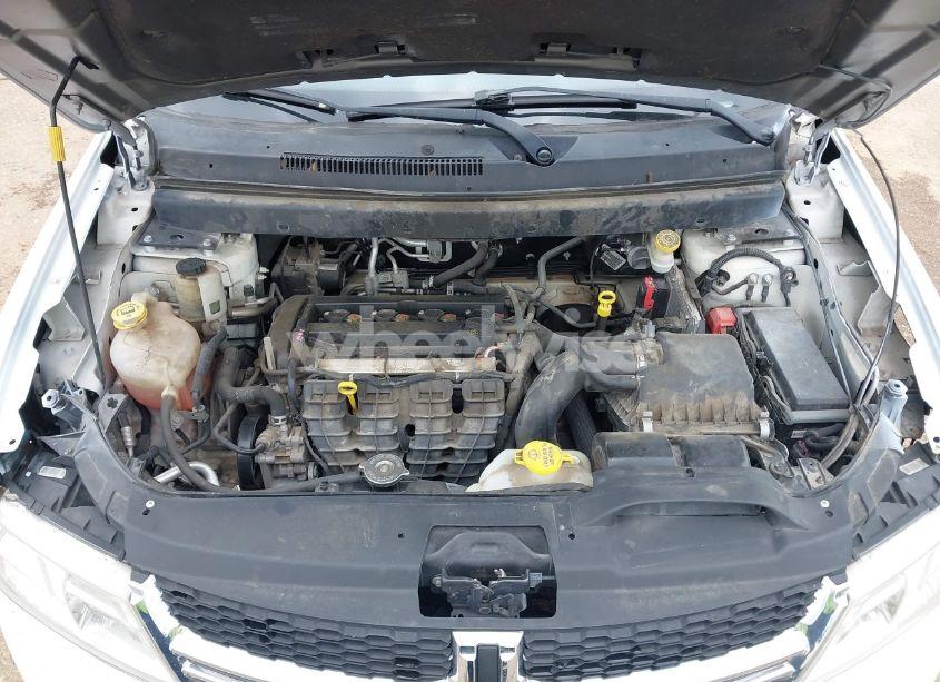 Photo 18 of 2015 Dodge Journey SXT (VIN 3C4PDCBB0FT618532)