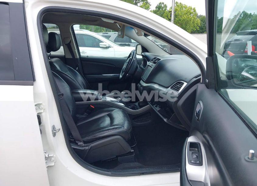 Photo 5 of 2015 Dodge Journey SXT (VIN 3C4PDCBB0FT618532)