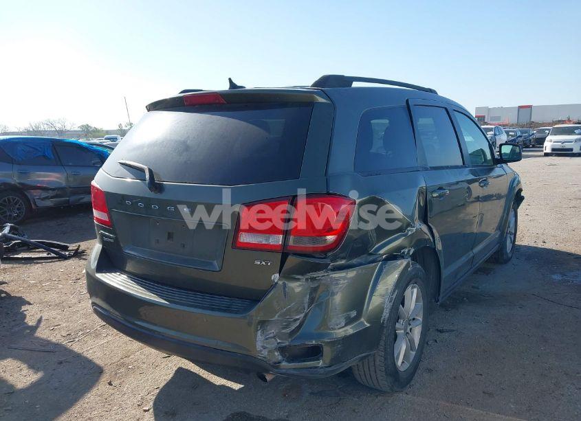 Photo 4 of 2016 Dodge Journey SXT (VIN 3C4PDCBB0GT174165)