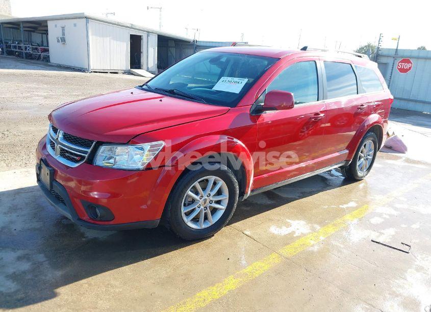 Photo 2 of 2019 Dodge Journey SE (VIN 3C4PDCBB0KT756257)