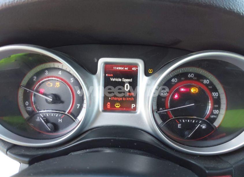 Photo 7 of 2019 Dodge Journey SE (VIN 3C4PDCBB0KT756257)