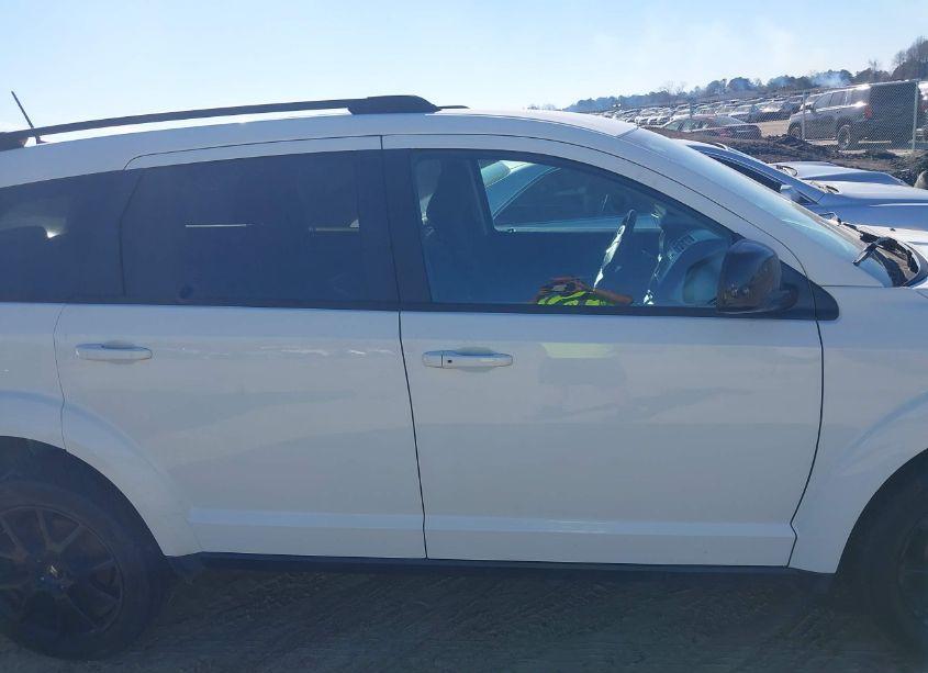 Photo 12 of 2019 Dodge Journey SE (VIN 3C4PDCBB0KT773172)