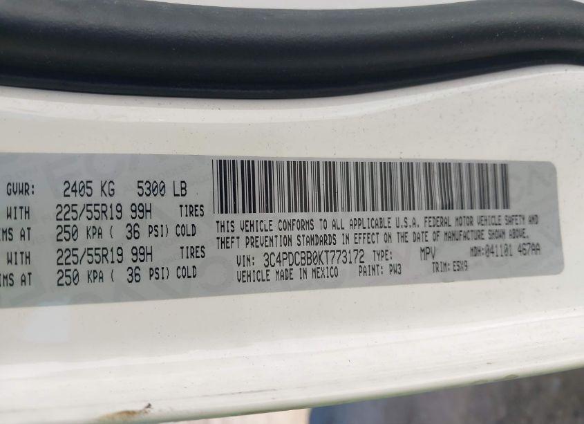 Photo 9 of 2019 Dodge Journey SE (VIN 3C4PDCBB0KT773172)