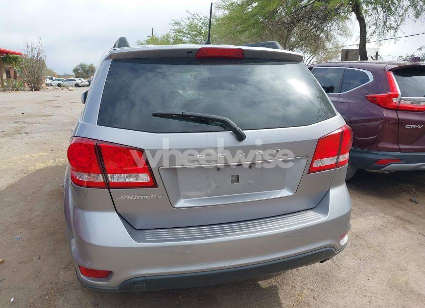 Photo 17 of 2019 Dodge Journey SE (VIN 3C4PDCBB0KT798928)