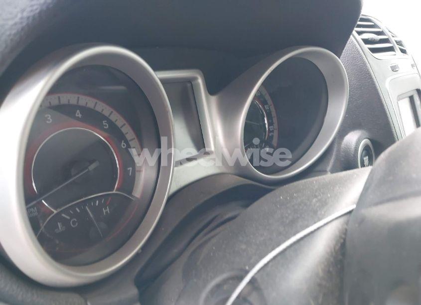 Photo 7 of 2019 Dodge Journey SE (VIN 3C4PDCBB0KT798928)