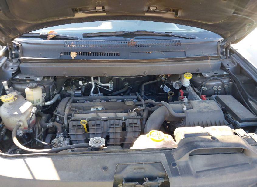 Photo 10 of 2019 Dodge Journey SE (VIN 3C4PDCBB0KT870839)