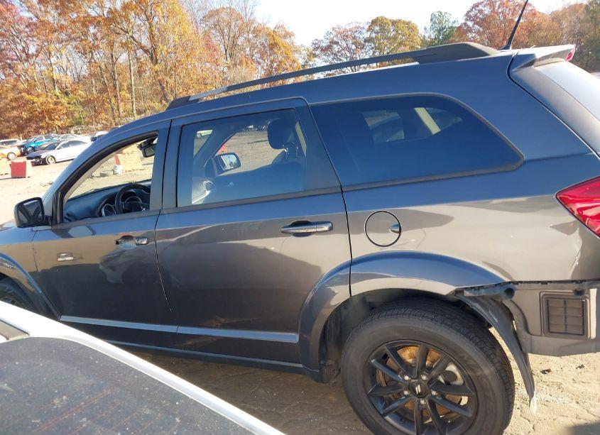 Photo 14 of 2019 Dodge Journey SE (VIN 3C4PDCBB0KT870839)