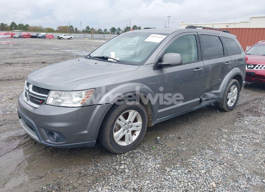 Photo 2 of 2012 Dodge Journey SXT (VIN 3C4PDCBB1CT354104)