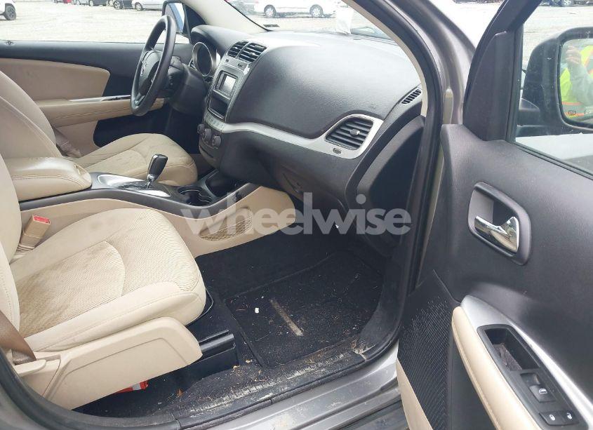 Photo 5 of 2012 Dodge Journey SXT (VIN 3C4PDCBB1CT354104)