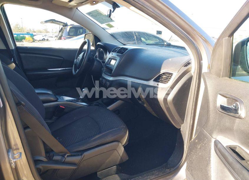 Photo 5 of 2012 Dodge Journey SXT (VIN 3C4PDCBB1CT368620)