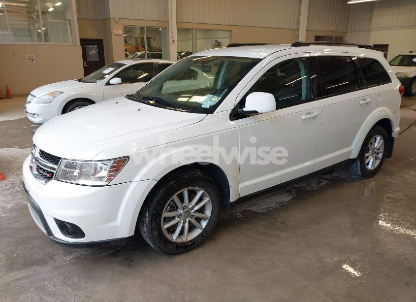 Photo 2 of 2014 Dodge Journey SXT (VIN 3C4PDCBB1ET160577)