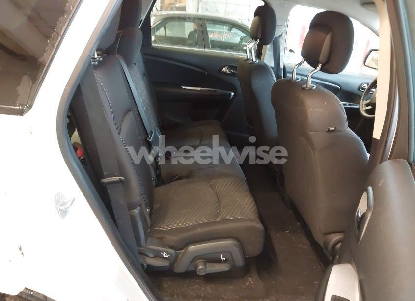 Photo 8 of 2014 Dodge Journey SXT (VIN 3C4PDCBB1ET160577)