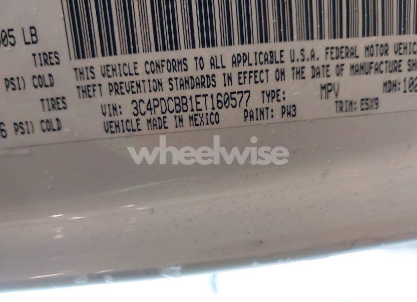 Photo 9 of 2014 Dodge Journey SXT (VIN 3C4PDCBB1ET160577)