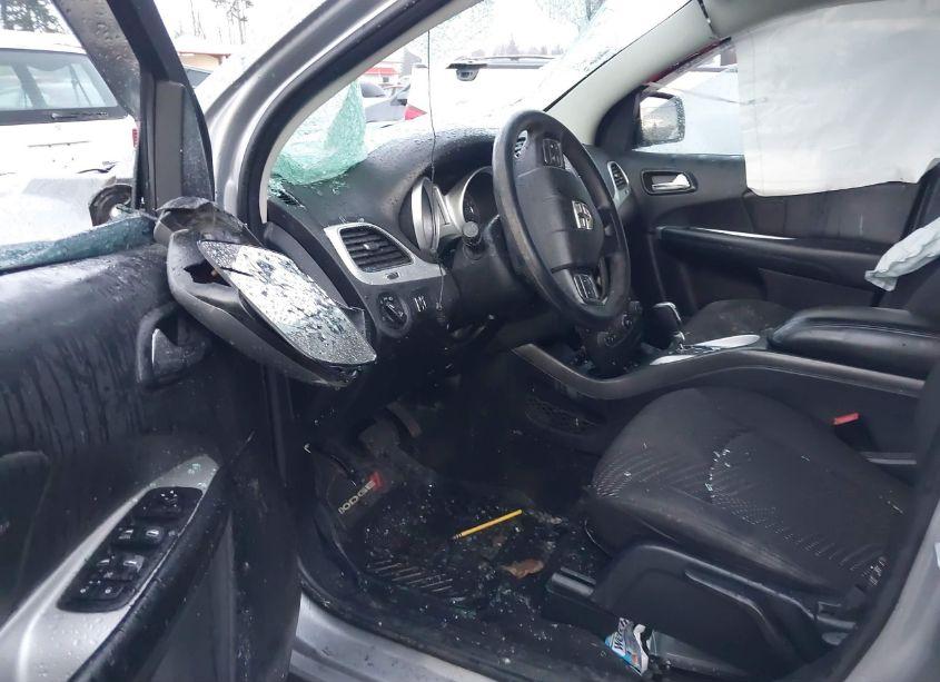 Photo 5 of 2016 Dodge Journey SXT (VIN 3C4PDCBB1GT135407)