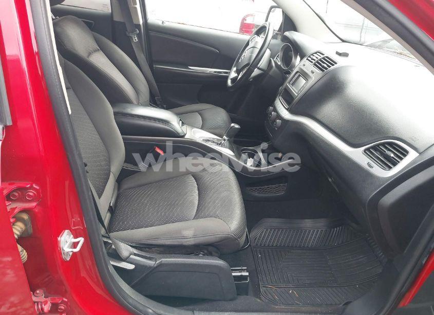 Photo 5 of 2017 Dodge Journey SXT (VIN 3C4PDCBB1HT506583)