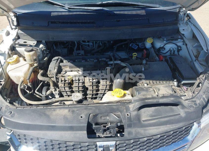 Photo 10 of 2018 Dodge Journey SXT (VIN 3C4PDCBB1JT319561)