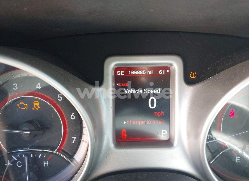 Photo 7 of 2018 Dodge Journey SXT (VIN 3C4PDCBB1JT319561)