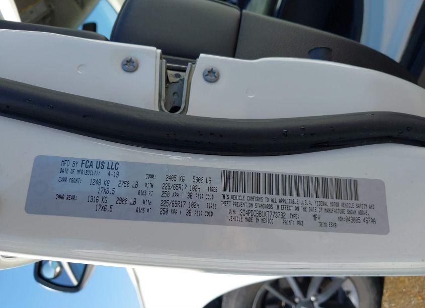 Photo 9 of 2019 Dodge Journey SE (VIN 3C4PDCBB1KT773732)