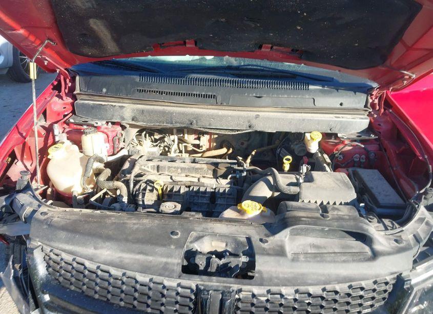 Photo 10 of 2019 Dodge Journey SE (VIN 3C4PDCBB1KT860384)