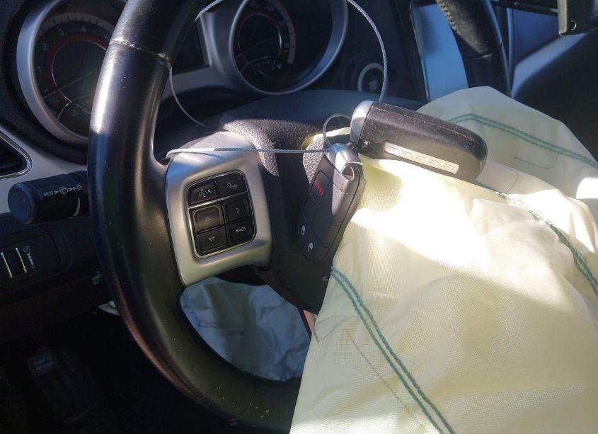 Photo 11 of 2019 Dodge Journey SE (VIN 3C4PDCBB1KT860384)