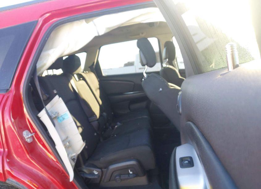 Photo 8 of 2019 Dodge Journey SE (VIN 3C4PDCBB1KT860384)