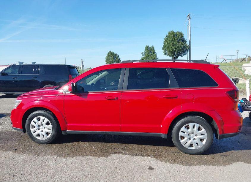 Photo 14 of 2019 Dodge Journey SE (VIN 3C4PDCBB1KT872969)