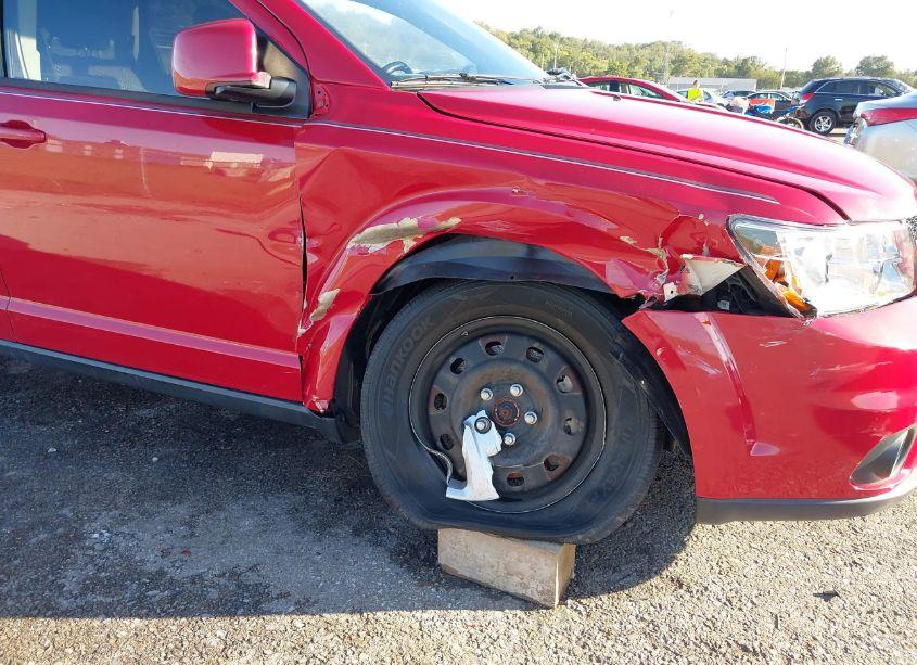 Photo 6 of 2019 Dodge Journey SE (VIN 3C4PDCBB1KT872969)