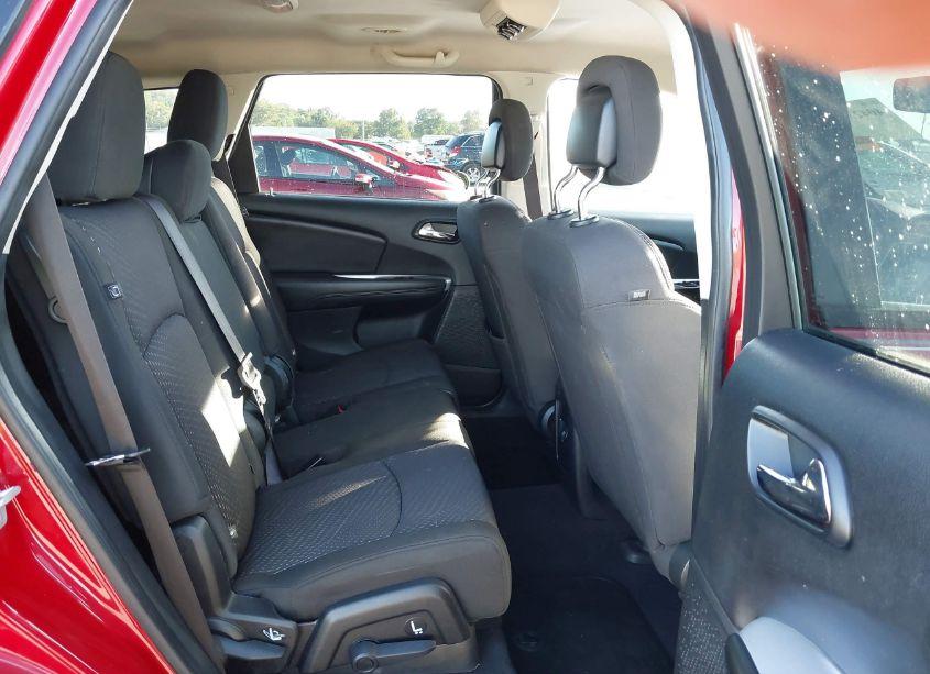 Photo 8 of 2019 Dodge Journey SE (VIN 3C4PDCBB1KT872969)